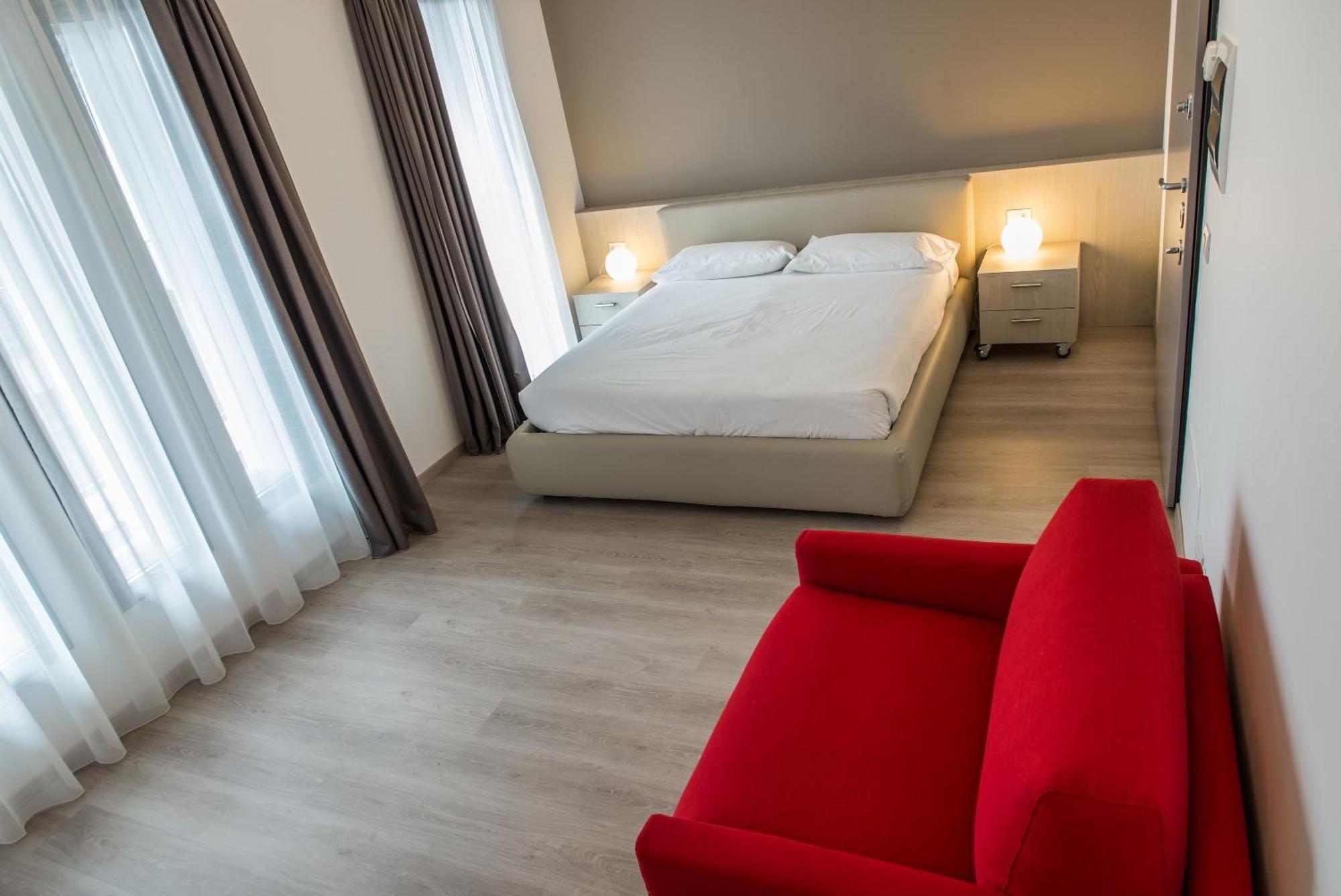 Apartamento Residenza Luigina Varenna Habitación foto