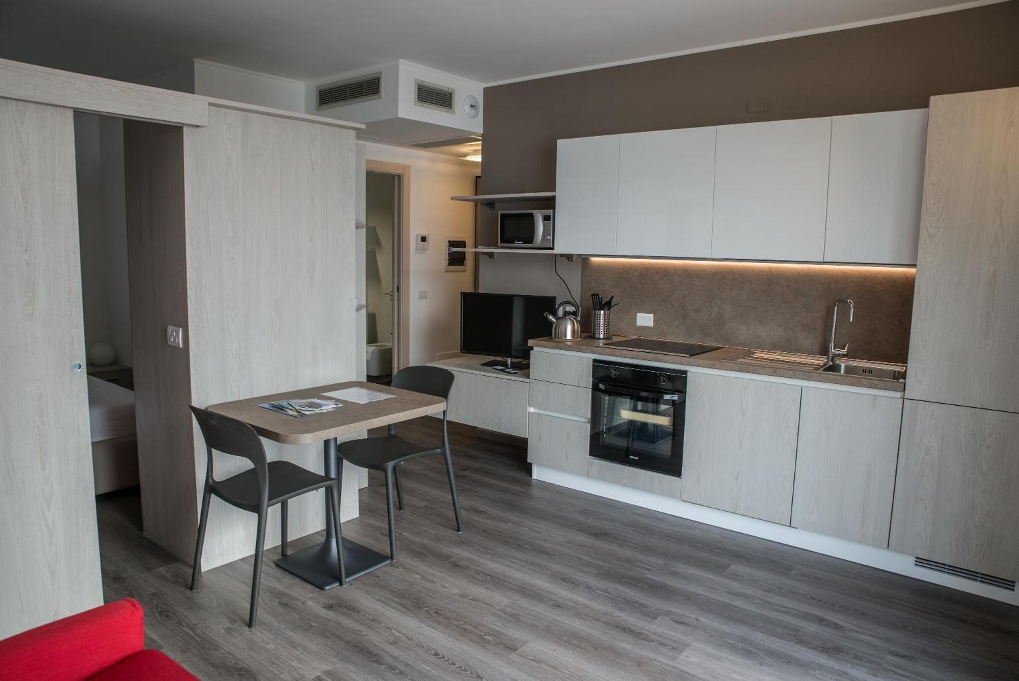 Apartamento Residenza Luigina Varenna Habitación foto