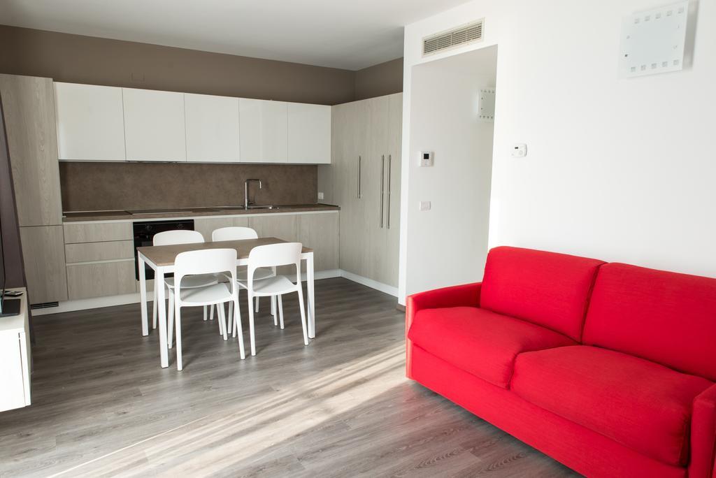 Apartamento Residenza Luigina Varenna Habitación foto